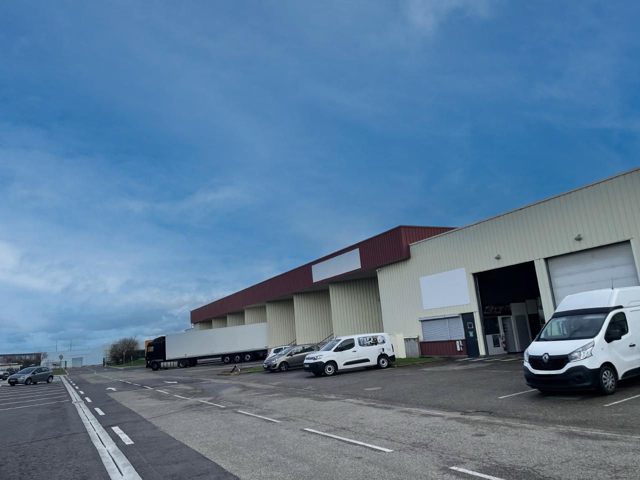 Local d'activité Corbas 1780m² Location local d'activité Corbas Rhône OLACT2310395 3